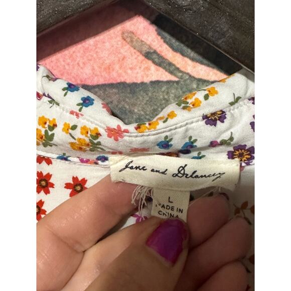Jane and Delancey Shirt - Flowered Summer shirt long sleeve or short - size L - Picture 3 of 7